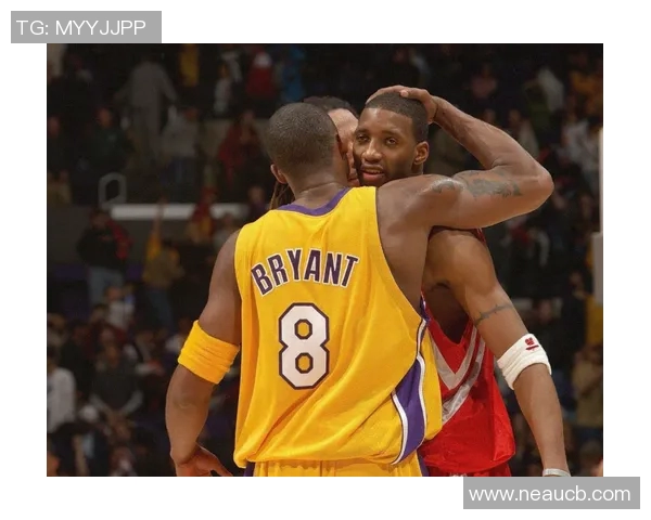 麦迪与科比巅峰对决经典瞬间回顾，篮球传奇的荣耀与激情交织