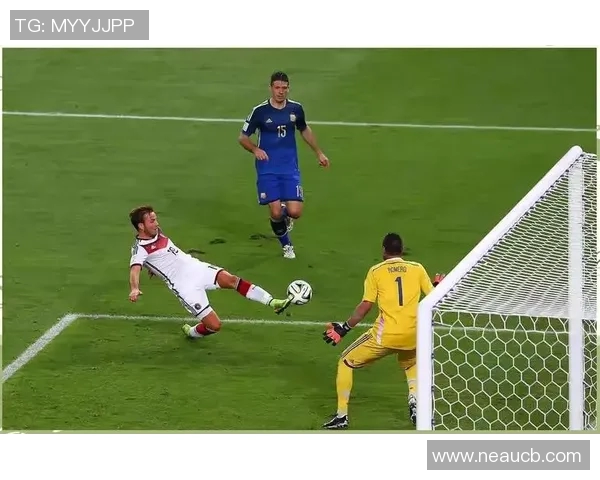 阿根廷与美国对决结果揭晓赛场精彩瞬间回顾与分析